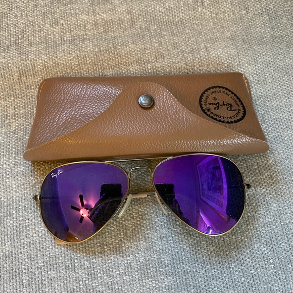 Ray-Ban Accessories - Ray Ban Aviators with case!